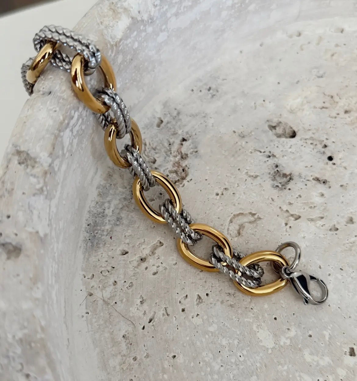 ChanSuttPearls Margo Bracelet