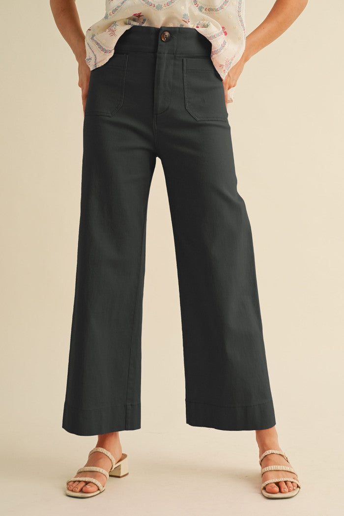 &Merci Patch Pocket Cropped Pants