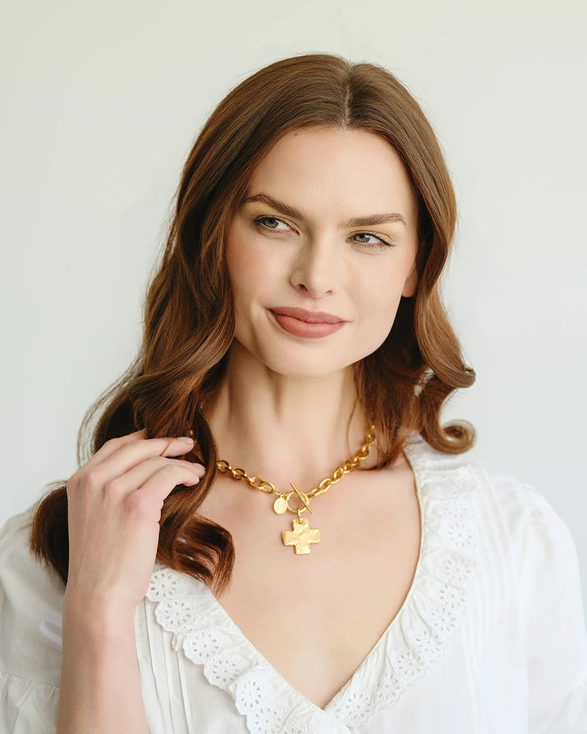 Susan Shaw 16" Handcast Gold Cross Front
Toggle Necklace