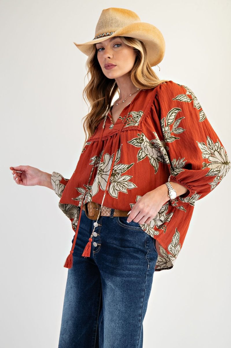 The Darcy Top (Plus Size Available in Navy)