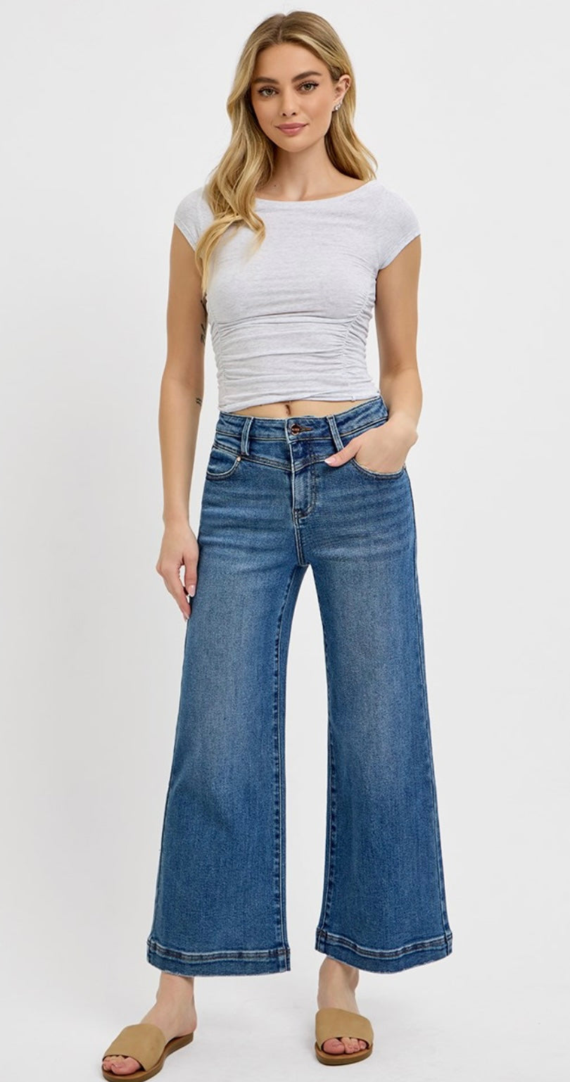 Risen Front Yoke Detail Jeans