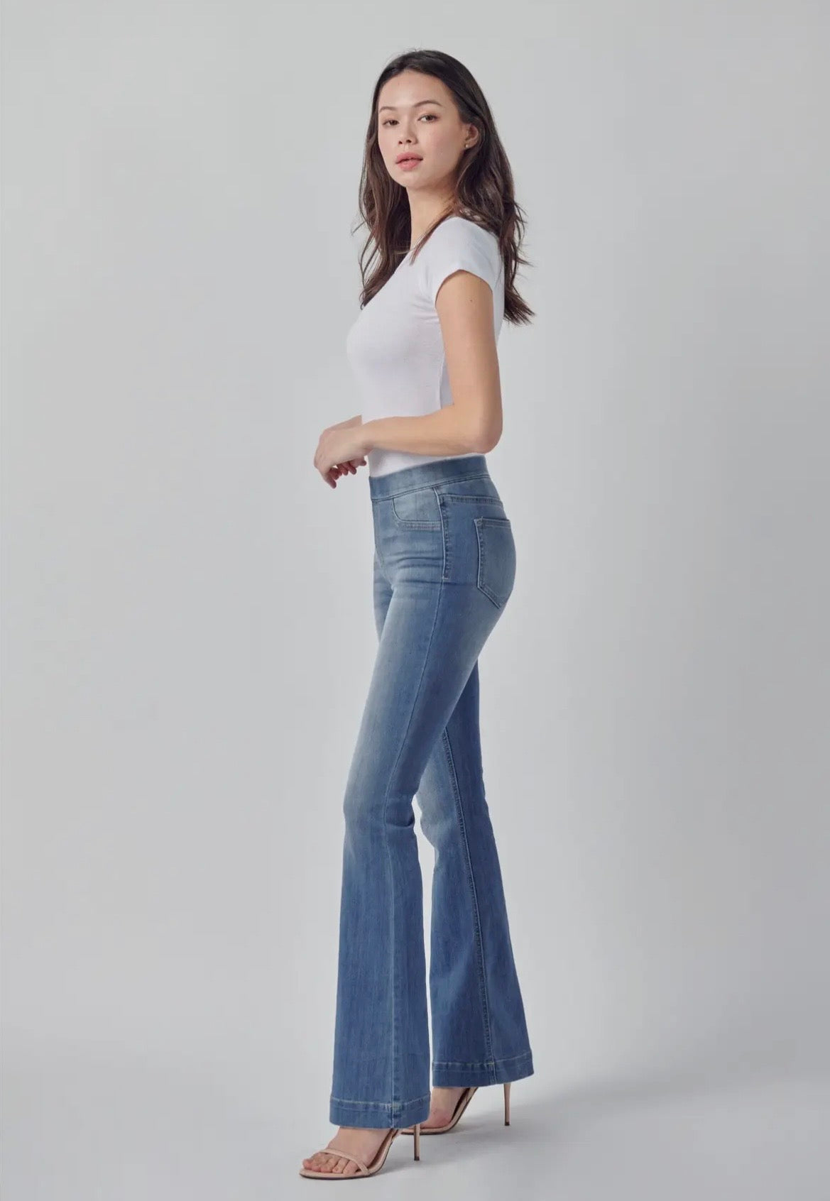 Cello Mid Rise Flare Jegging