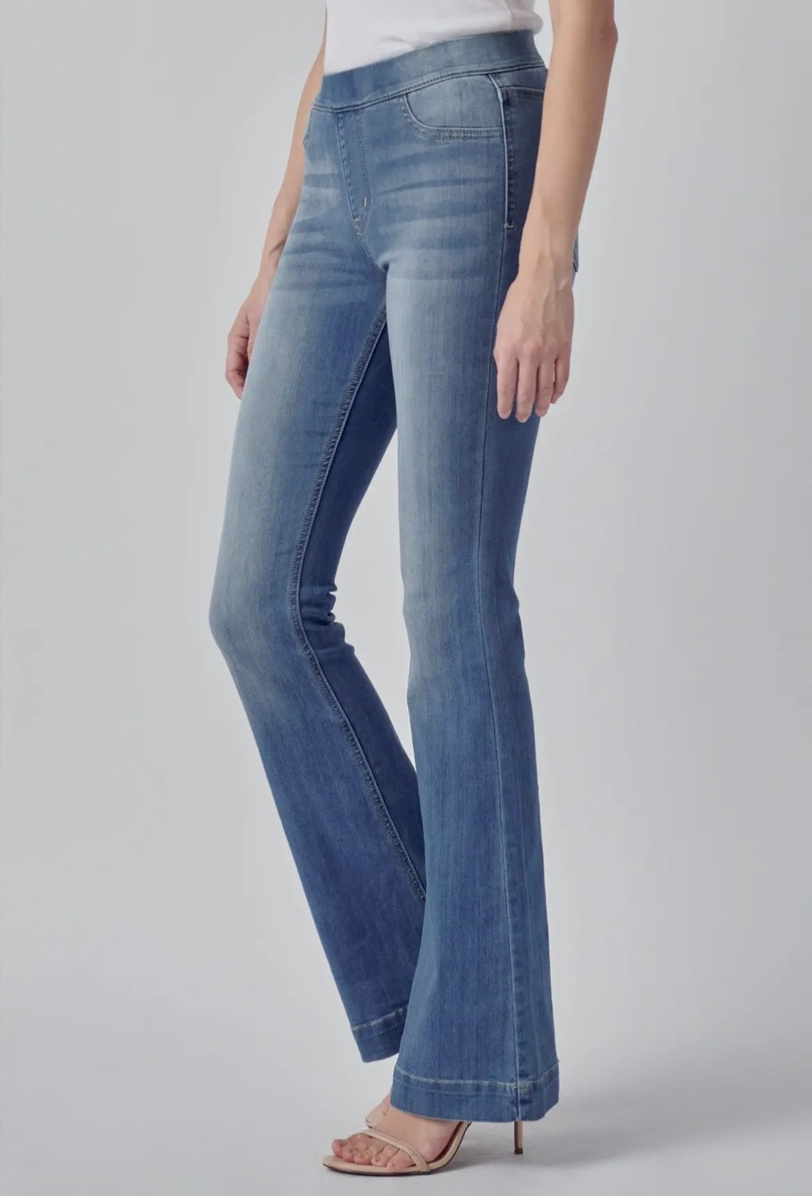 Cello Mid Rise Flare Jegging