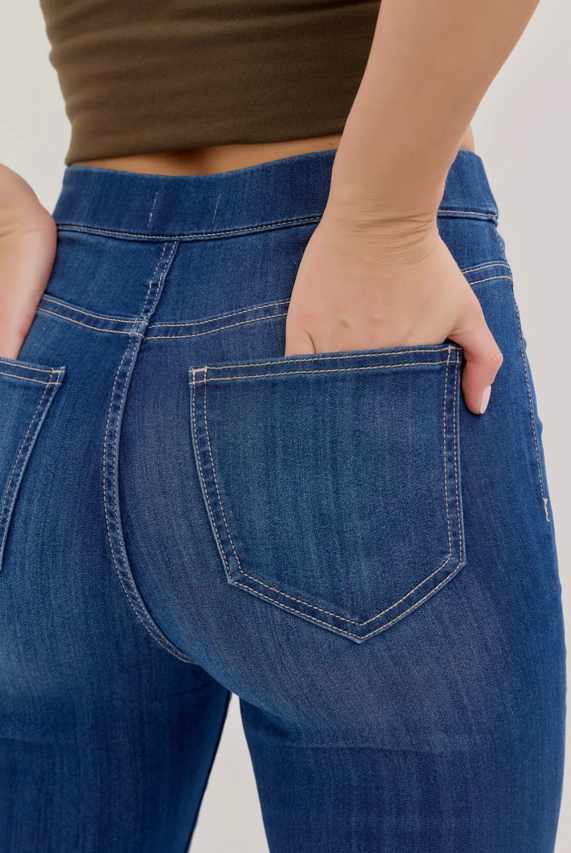 Cello High Rise Pull On Crop Flare Jeans (Petite)