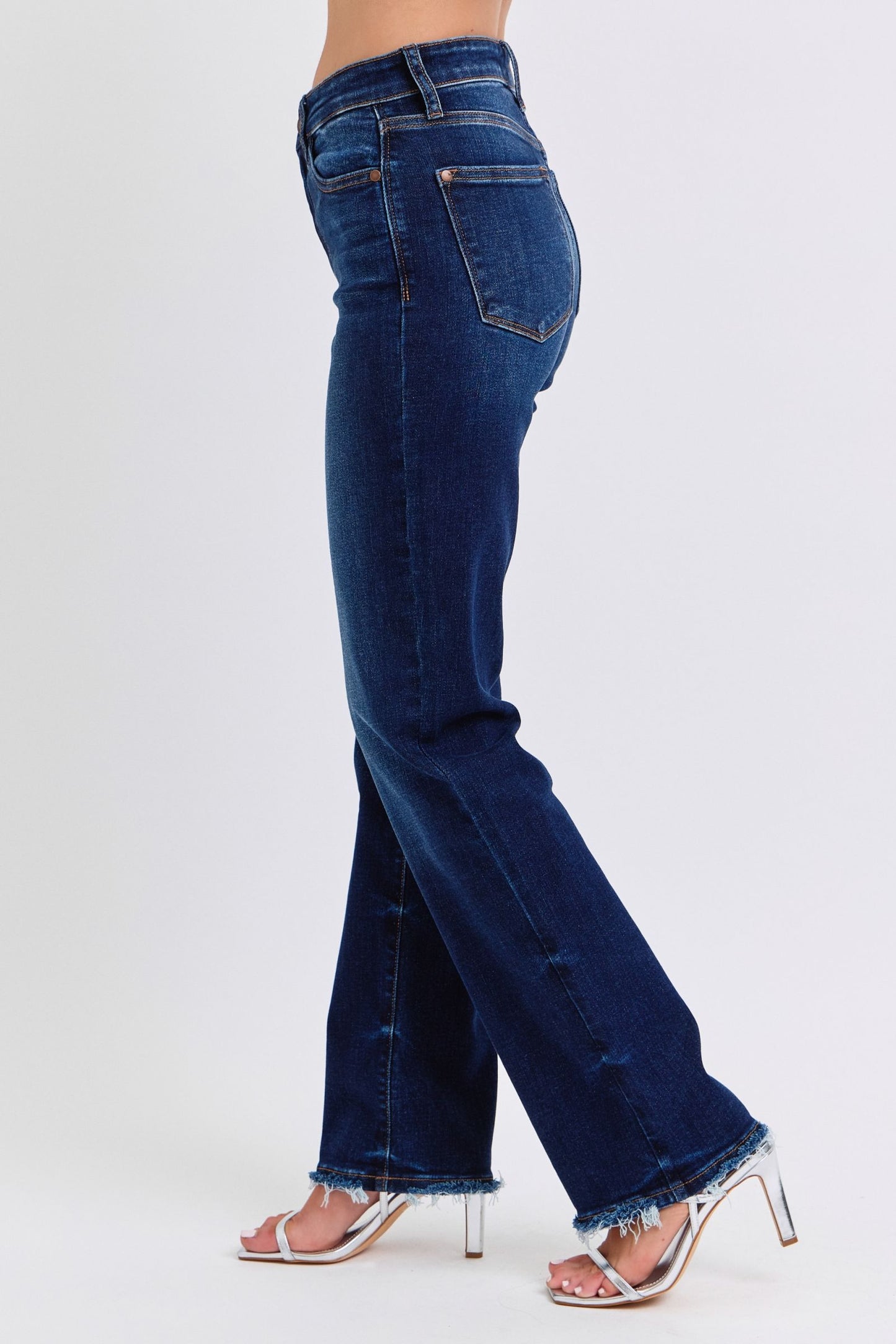 Judy Blue Mid Rise Straight Fit Frayed Hem
