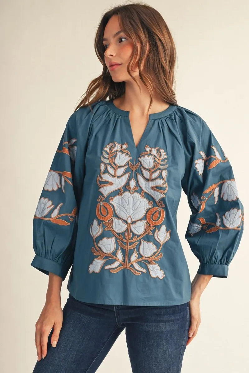 The Khora Top