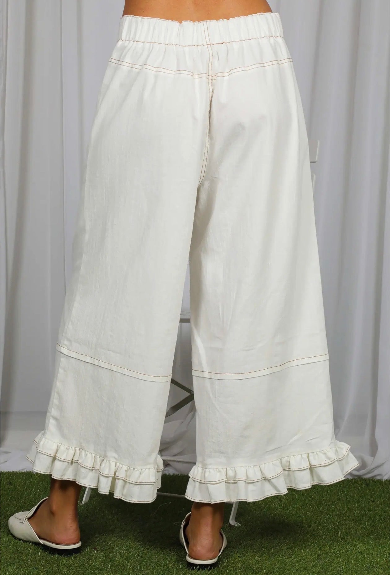 Vine & Love Ruffled Off White Pants
