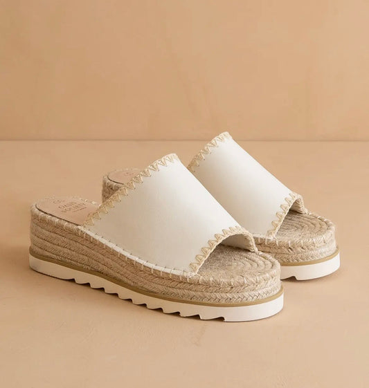 Oasis Society The Vista White Espadrille Platform Sandal