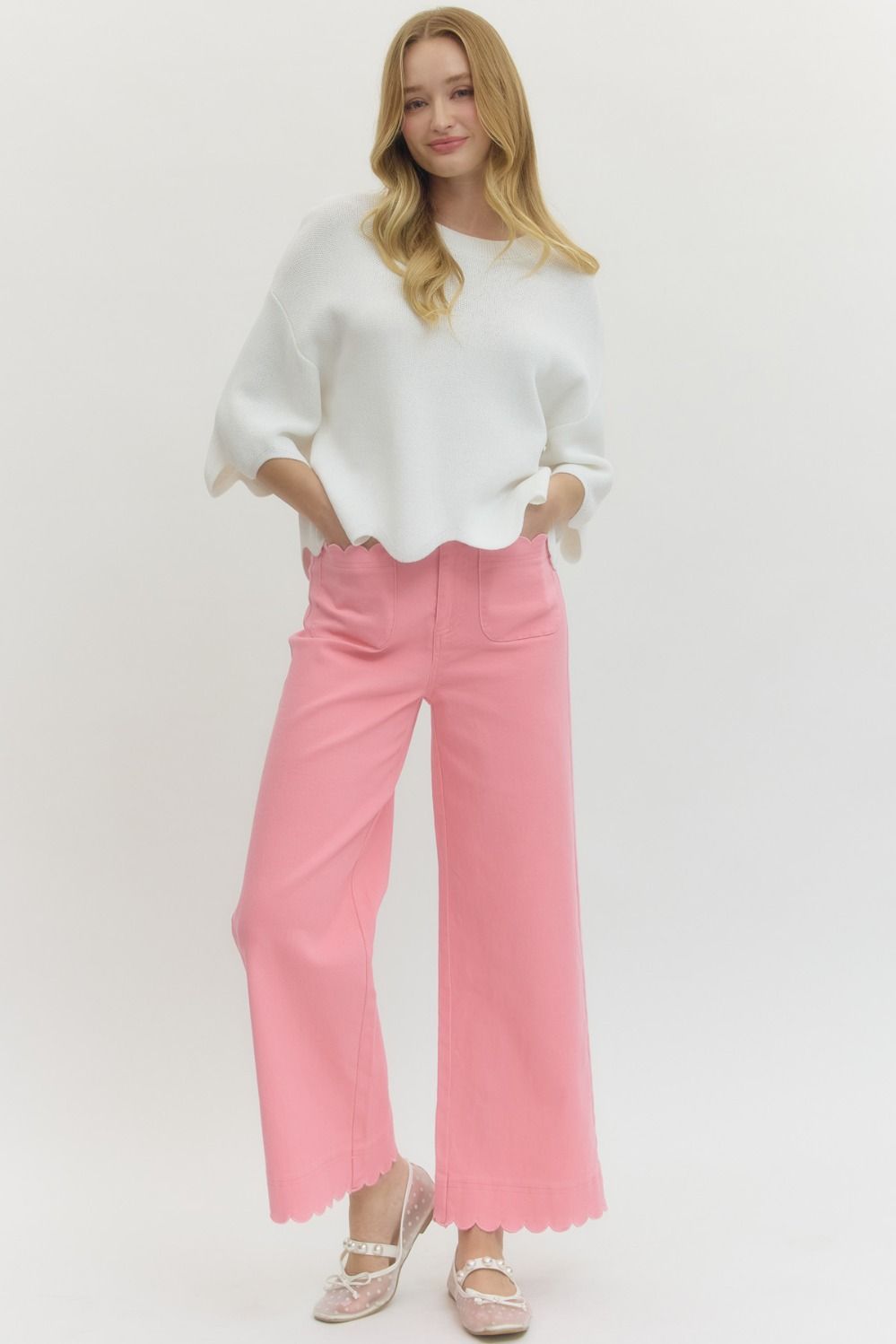 Entro Scallop Trimmed Pants