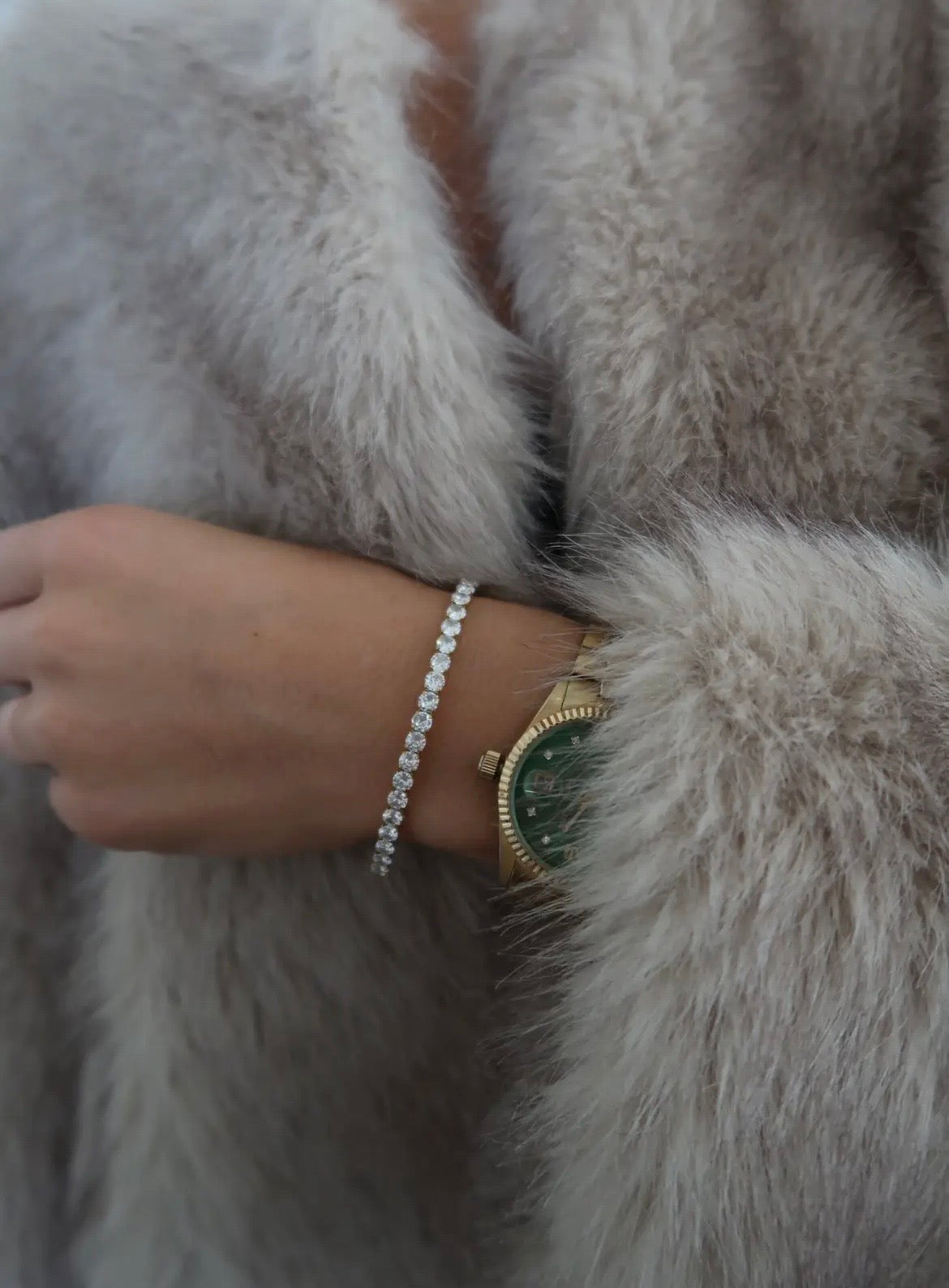 ChanSuttPearls Gold Stretchy Tennis Bracelet