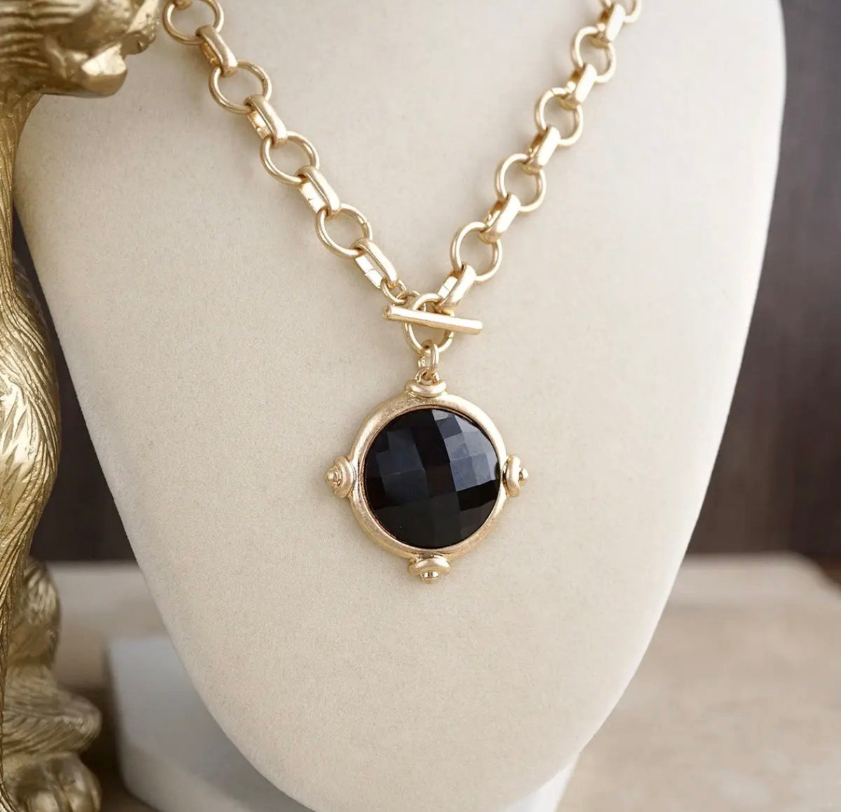 Gold Toggle Pendant Chain Necklace - Midnight Black