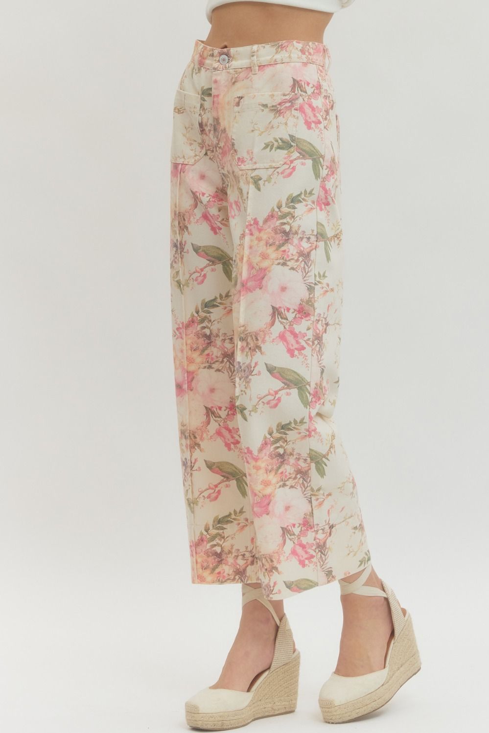 Entro Floral Print Patch Pocket Pants