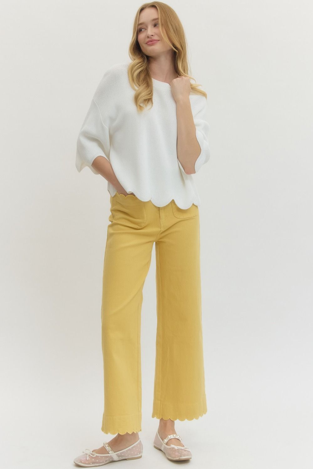 Entro Scallop Trimmed Pants