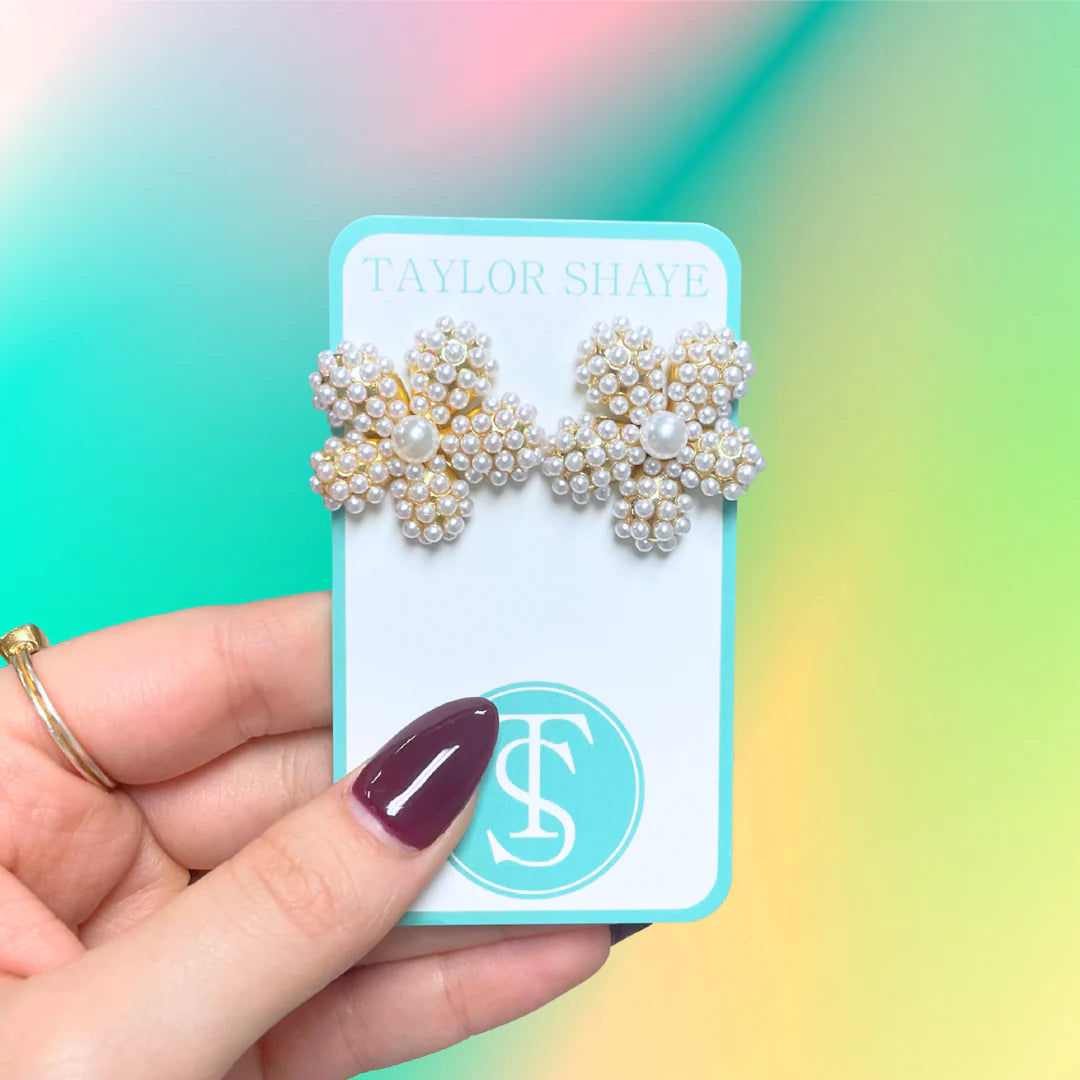 Pearl Flower Stud Earrings